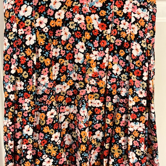 Cupshe Mckinley Ditsy Floral Button Front Dress - Picture 4 of 9